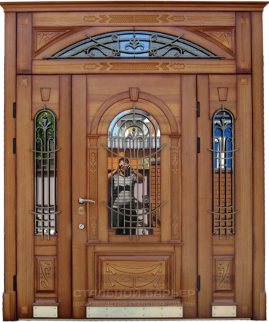 Парадная дверь №186